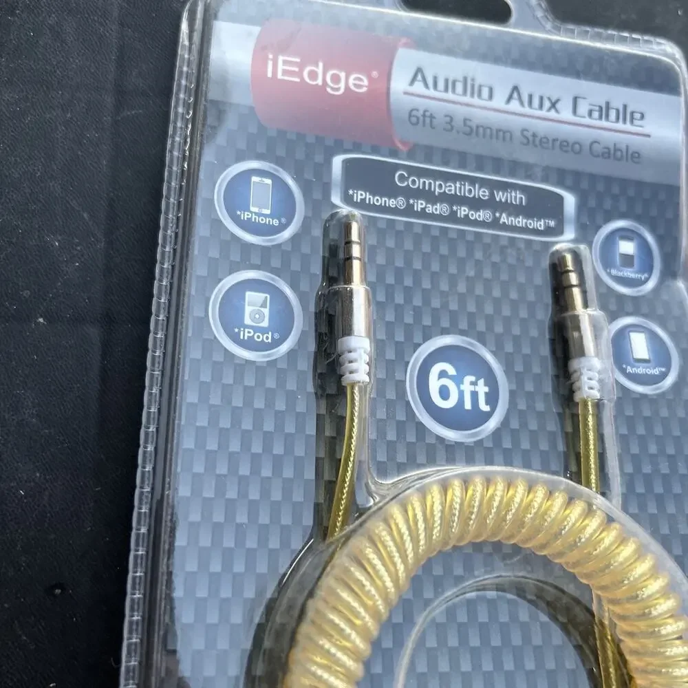 i Edge Audio Aux Cable 6 ft Cable iPhone, iPad, iPod, Android Compatible